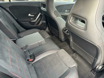 Mercedes Klasa A W177/V177 2021 Mercedes-Benz A 250 250e Plug-in Hybrid - Pakiet A, zdjęcie 18