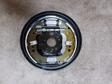 БАРАБАННЫЕ ТОРМОЗНЫЕ КОЛОДКИ SKODA RAPID FABIA III