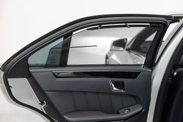 Mercedes Klasa E W211 Sedan W211 5.5 V8 (500) 388KM 2009 Mercedes E 500 5.5 V8. 388KM. Stan Fabryczny., zdjęcie 35