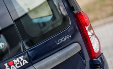 Dacia Logan I MCV 1.6 84KM 2012 Dacia Logan Dacia Logan 1.6 Ambiance 1.6 Benzyna 84KM, zdjęcie 23