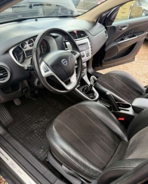 Lancia Delta III Hatchback 1.4 MultiAir 16V 140KM 2011 Lancia Delta Lancia Delta 1.4 Benzyna 140KM, zdjęcie 8