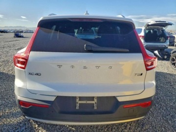 Volvo XC40 Crossover 2.0 T5 247KM 2019 Volvo XC 40 2019 VOLVO XC40 T5 MOMENTUM 2.0 Benzyna 247KM, zdjęcie 5