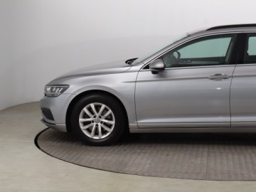 Volkswagen Passat B8 Variant Facelifting 1.5 TSI EVO 150KM 2020 VW Passat 1.5 TSI, Salon Polska, Automat, Navi, zdjęcie 14