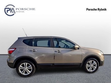 Nissan Qashqai I Crossover 2.0 dCi 150KM 2011 Nissan Qashqai 2.0TDI 150KM SalonPL Hak Czuj.Park, zdjęcie 2