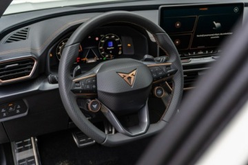 Cupra Leon II Sportstourer Facelifting 1.5 eTSI MHEV 150KM 2026 Cupra Leon Sportstourer 1.5 eTSI 150 KM DSG -, zdjęcie 10