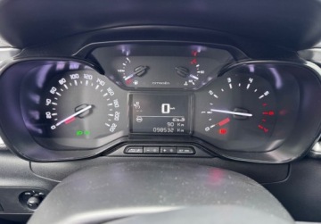 Citroen C3 III Hatchback Facelifting 1.2 PureTech 83KM 2023 Citroen C3 bezwypadkoweserwis asonaviNowy rozrzadfak vatz Belgi 1.2, zdjęcie 7