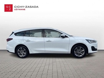 Ford Focus IV Kombi Facelifting 1.0 EcoBoost 125KM 2023 Ford Focus SalonPL 1.0 125KM Combi Titanium Climatronic Tempomat LED VAT23, zdjęcie 3