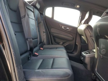 Volvo S60 III 2022 Volvo S60 B5 R-Design 2022 2.0l 2.0 Benzyna 247KM, zdjęcie 10