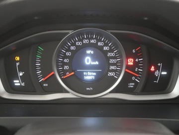 Volvo V60 I Kombi Facelifting 2.0 D3 DRIVE-E 150KM 2016 Volvo V60 D3 2.0, Skóra, Navi, Klima, Klimatronic, zdjęcie 10