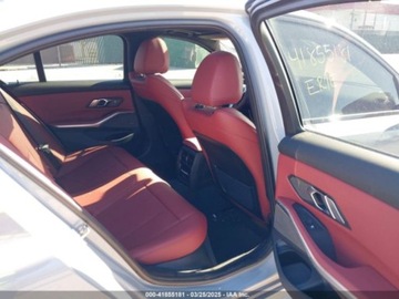 BMW Seria 3 G20-G21 2023 BMW Seria 3 330I xDrive 2023 2.0l 2.0 Benzyna 255KM, zdjęcie 13