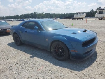 Dodge Challenger III 2020 Dodge Challenger RT Scat Pack 2020 6.4L 6.4 Benzyna 485KM, zdjęcie 4