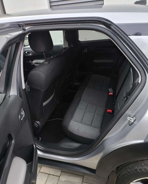Citroen C4 Cactus Crossover Facelifting 1.2 PureTech 110KM 2019 Citroen C4 Cactus Citroen C4 Cactus 1.2 PureTech GPF Shine SampS EAT6, zdjęcie 14