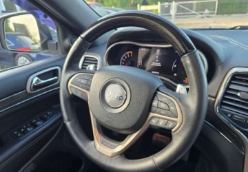 Jeep Grand Cherokee IV Terenowy Facelifting 5.7 V8 HEMI 352KM 2014 Jeep Grand Cherokee Jeep Grand Cherokee 5.7 V8 HEMI Summit 5.7 Benzyna, zdjęcie 36