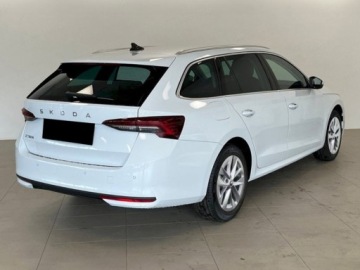 Skoda Octavia IV Liftback 1.5 TSI EVO 150KM 2026 SKODA Octavia Drive Selection 1.5 TSI mHEV DSG 150KM 2026, zdjęcie 2