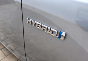 Toyota Auris II 2018 Toyota Auris Toyota Auris 1.8 Hybryda 99KM, zdjęcie 19
