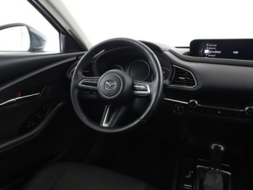 Mazda CX-30 2.0 SKYACTIV-G 150KM 2022 Mazda CX-30 mHEV automat 4x4 full LED klima auto, zdjęcie 15