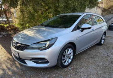 Opel Astra K Sportstourer Facelifting 1.5 Diesel 122KM 2020 Opel Astra Opel Astra 1.5 CDTI Elegance SampS 1.5 Diesel 122KM