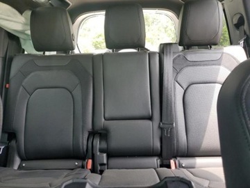 Land Rover Defender IV (L663) 2024 Land Rover Defender 110 X-dynamic se 3.0 Benzyna 395KM, zdjęcie 8