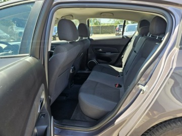 Chevrolet Cruze Hatchback 5d 1.6 16V DOHC 124KM 2012 Chevrolet Cruze 1,6 benzyna+lpg 124KM, zdjęcie 5