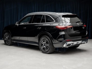 Mercedes GLC C254/X254 2025 MERCEDES-BENZ GLC 300 e 4-Matic AMG Line 2.0 (360KM) 2025, zdjęcie 3