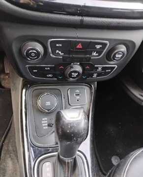 Jeep Compass II SUV 2.0 MJD 140KM 2017 Jeep Compass 2017r, SALON POLSKA. 2.0 Diesel. 4x4. AUTOMAT. Po zalaniu. 2.0, zdjęcie 12