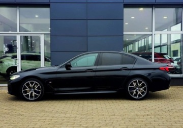 BMW Seria 5 G30-G31 Limuzyna 530i 252KM 2020 BMW Seria 5 2.0 PB 252KM AT XDRIVE M Sport FV23 Salon PL Serwis ASO Gwaran, zdjęcie 10