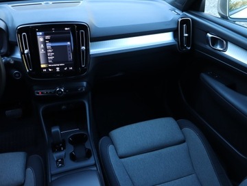 Volvo XC40 Crossover Facelifting 1.5 T2 129KM 2023 Volvo XC40 T2, Salon Polska, Serwis ASO, Automat, zdjęcie 7