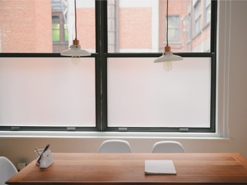 Молочный матовый оконный шпон самоклеящийся для украшения защиты стекла