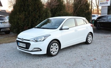 Hyundai i20 II 2017 Hyundai i20 Jeden wlasciciel , Stan idealny, Tylko 71500 km. 12 miesiecy g