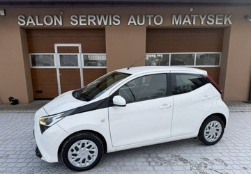 Toyota Aygo II Hatchback 3d Facelifting 1.0 VVT-i 72KM 2020 Toyota Aygo 1,0 72KM Klima Kamera CarPlay Benzyna 72KM
