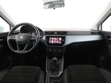 Seat Arona Crossover 1.0 EcoTSI 95KM 2019 Seat Arona 1.0 TSI Urban Klimatyzacja Tempomat, zdjęcie 14