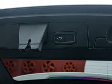 Volvo XC60 II Crossover D4 190KM 2019 VOLVO XC60 D4 Momentum Pro Suv 2.0 (190KM) 2019, zdjęcie 24