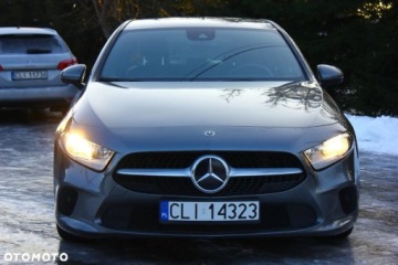 Mercedes Klasa A W177/V177 Hatchback 1.3 160 109KM 2020 Mercedes-Benz Klasa A Mercedes-Benz Klasa A 160 Style 1.3 Benzyna 109KM, zdjęcie 21