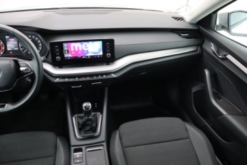 Skoda Octavia IV Liftback 1.5 TSI EVO 150KM 2022 Skoda Octavia 1.5 TSI, Salon Polska, zdjęcie 7