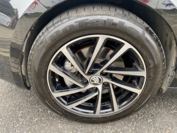 Skoda Superb II Kombi 1.8 TSI 160KM 2010 Skoda Superb XENONY NAWIGACJA PARKTRONIC TEMPOMAT SERWISOANA ZAREJESTROWANA, zdjęcie 16