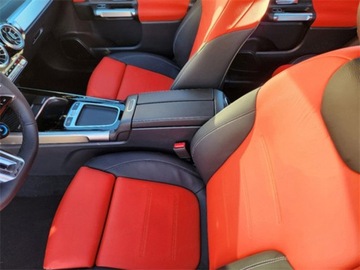 Mercedes GLB SUV AMG 35 2.0 306KM 2025 MERCEDES-BENZ GLB AMG 35 4-Matic Suv 2.0 (306KM) 2025, zdjęcie 5