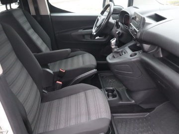 Opel Combo E Kombivan 1.5 Diesel 131KM 2018 Opel Combo 1.5 CDTI, Salon Polska, Serwis ASO, zdjęcie 8