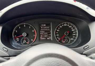 Volkswagen Jetta VI Sedan 1.2 TSI 105KM 2013 Volkswagen Jetta Salon Polska. Serwis ASO Czujniki 1.2 Benzyna 105KM, zdjęcie 9