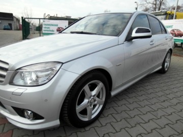 Mercedes Klasa C W204 Limuzyna 1.8 200 K 184KM 2008 Mercedes-Benz Klasa C AMG Avantgarde Kompressor Doinwestowany 1.8 Benzyna, zdjęcie 9