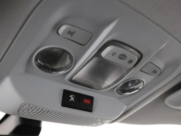 Peugeot 2008 I SUV Facelifting 1.2 PureTech 110KM 2017 Peugeot 2008 1.2 Automat Crossway Panorama Navi, zdjęcie 34