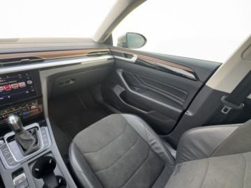 Volkswagen Arteon Fastback Facelifting 2.0 TSI 190KM 2023 Volkswagen Arteon 2.0 TSI 190 KM Elegance DSG, Serwis ASO, Gwarancja, FV23, zdjęcie 27