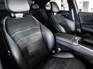 Mercedes Klasa E W214 Sedan 2.0 220d 197KM 2024 E Klasa 220 d 4-Matic AMG 2.0 (197KM) 2024, zdjęcie 4