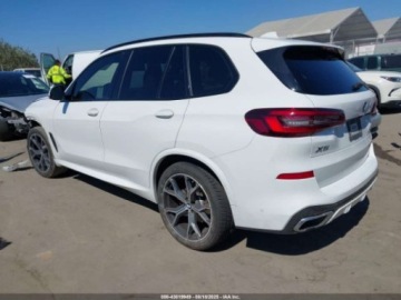 BMW X5 G05 2022 BMW X5 xDrive40I 2022 3.0l 3.0 Benzyna 335KM, zdjęcie 3