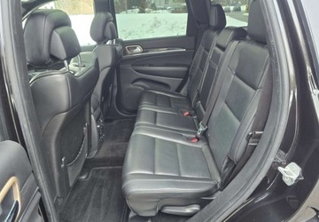 Jeep Grand Cherokee IV Terenowy Facelifting 3.6 V6 286KM 2015 Jeep Grand Cherokee Jeep Grand Cherokee 3.6 V6 Overland EU6 3.6 Benzyna, zdjęcie 31