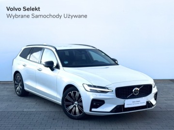 Volvo V60 II  Kombi Facelifting 2.0 B4 B 197KM 2025 Volvo V60 B4 B Plus Dark | Harman Kardon | Full LE, zdjęcie 1