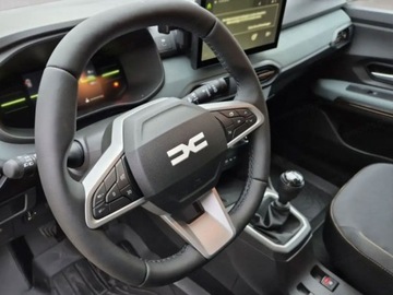 Dacia Sandero III Stepway 1.0 TCe 110KM 2025 Od ręki - Stepway Extreme 1.0 TCe 110KM / Pakiet Zimowy, Easy, zdjęcie 6