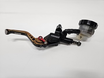 Yamaha R1 00-01 RN 04 pompa hamulcowa przód