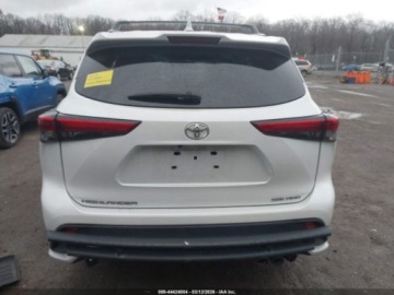 Toyota Highlander III 2023 Toyota Highlander XSE 2023 2.4 Benzyna 265KM, zdjęcie 3