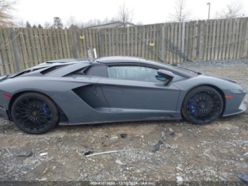 Lamborghini Aventador 2018 Lamborghini Aventador Aventador s 6.5 Benzyna 729KM, zdjęcie 8