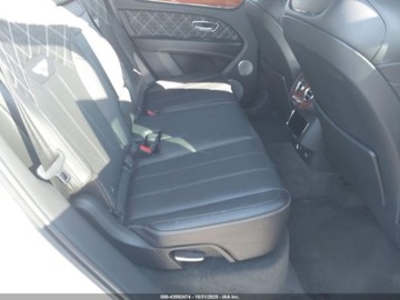 Bentley Bentayga 2021 Bentley Bentayga V8 2021 4.0l 4.0 Benzyna 542KM, zdjęcie 12